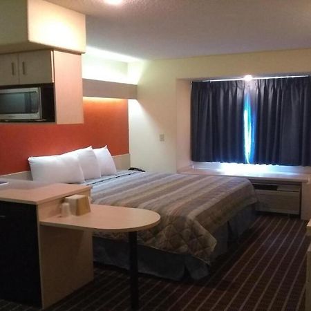 Travelodge By Wyndham Chadron Exterior foto