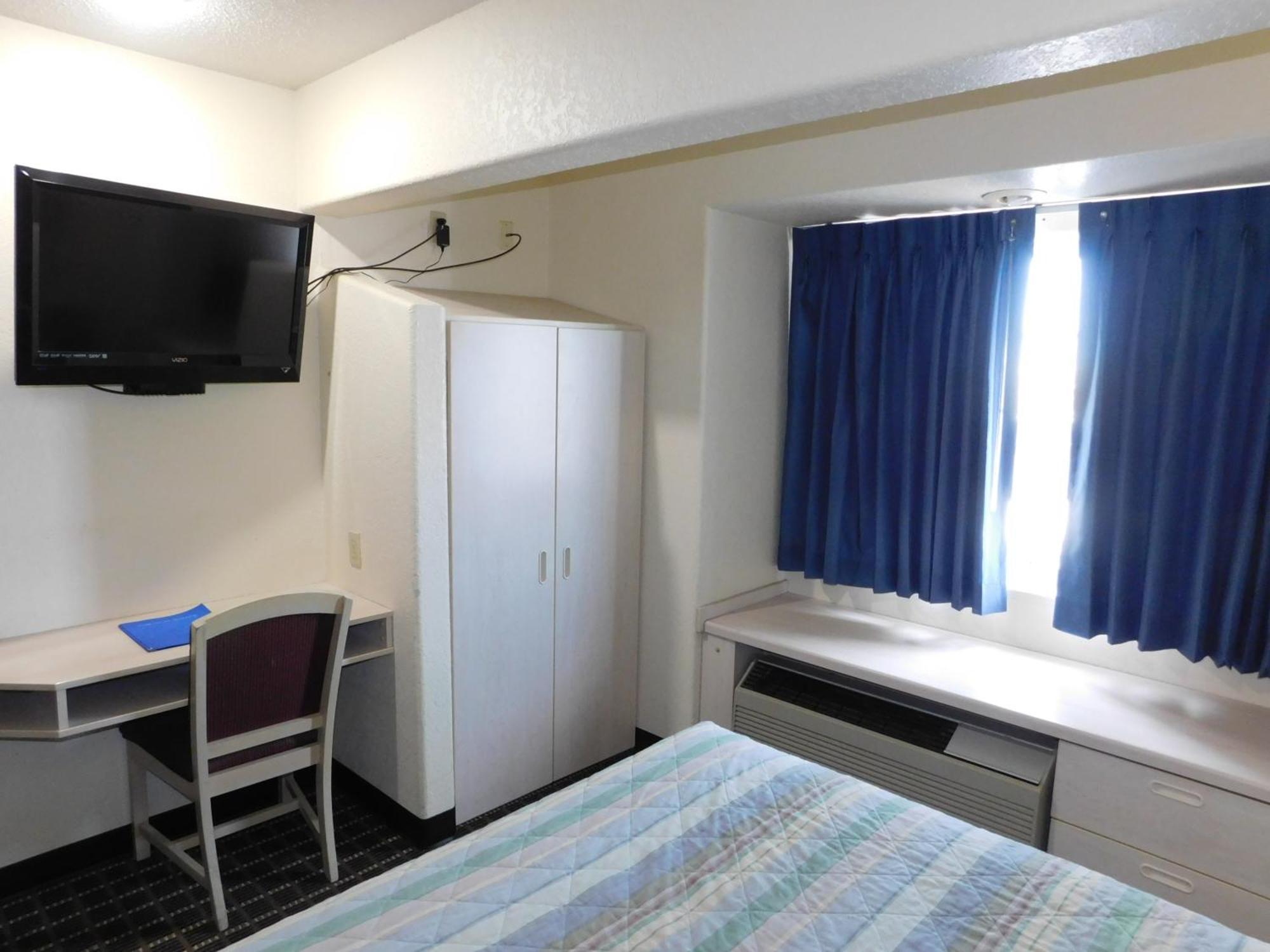 Travelodge By Wyndham Chadron Exterior foto
